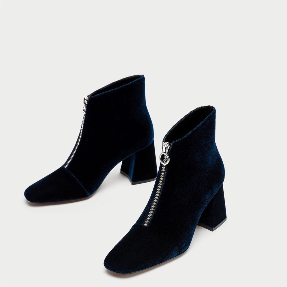 Zara Navy Blue Velvet Zip Up Ankle Boots - Picture 2 of 6